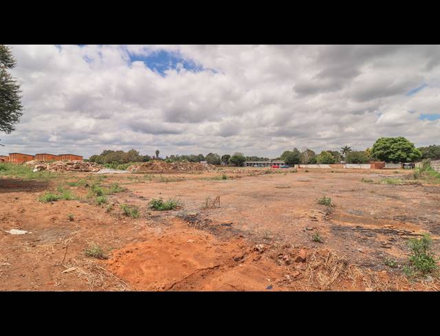 22,400M² VACANT LAND FOR SALE IN RAVENSWOOD